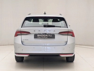 Skoda Octavia - U1284612 