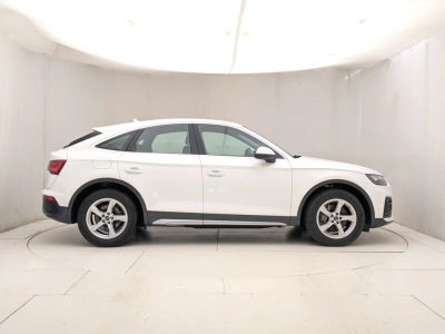 Audi Q5 - U1282891 