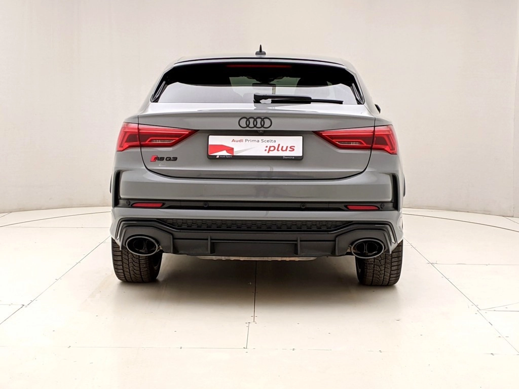 img-4 Audi Q3 Audi U1283198