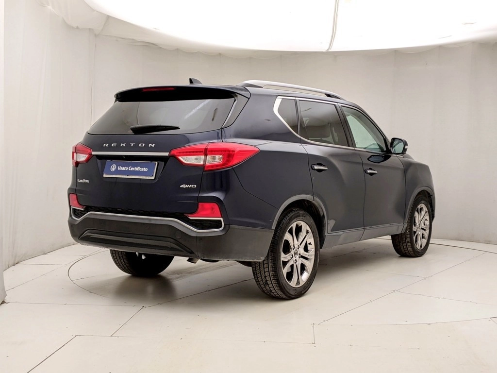 img-3 Ssangyong Rexton Ssangyong U1282784