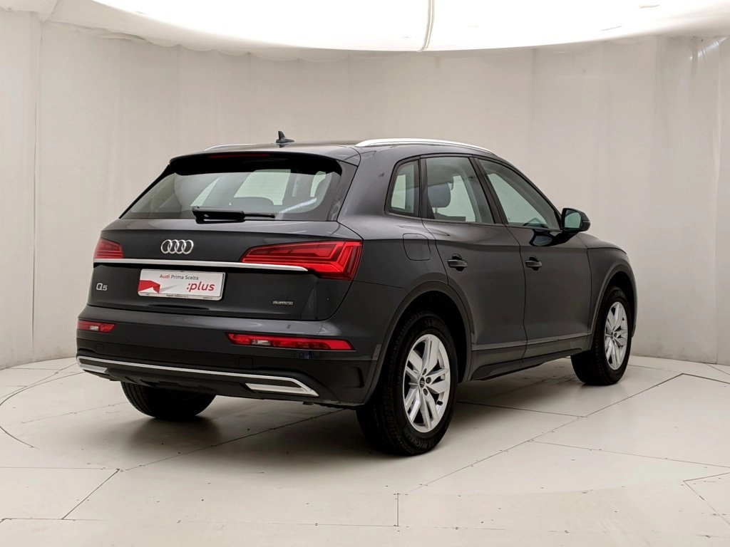 img-3 Audi Q5 Audi N1243545
