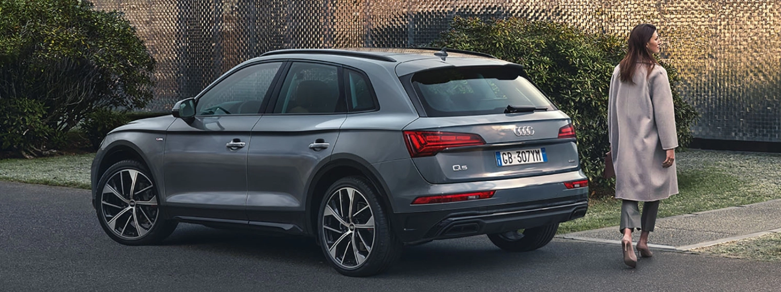 Audi Q5 50 TFSI e Business quattro S tronic