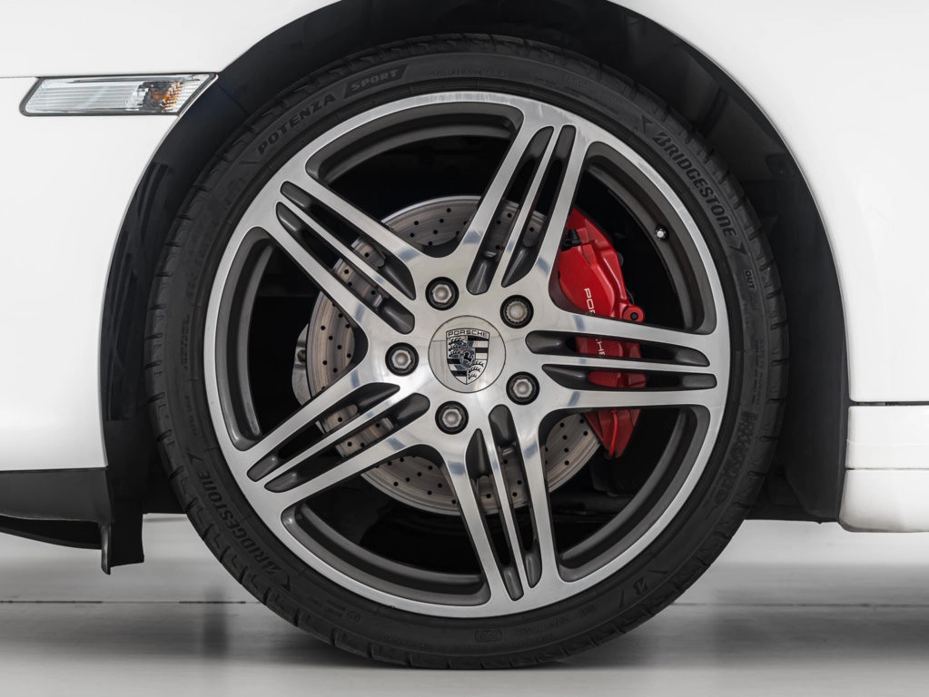 img-4 Porsche 911 Porsche U1282939