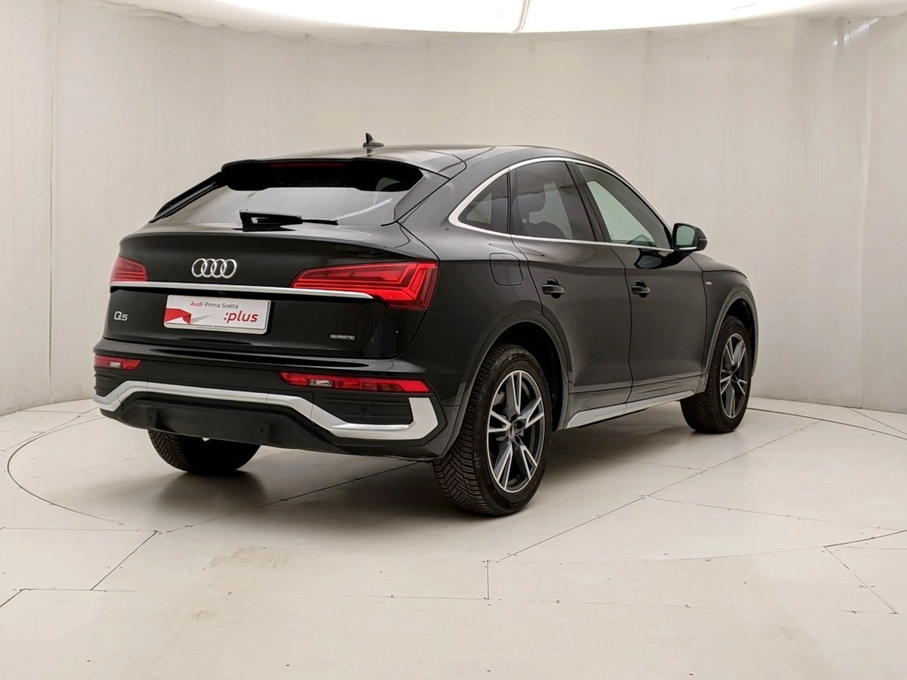 img-3 Audi Q5 Audi U1282683