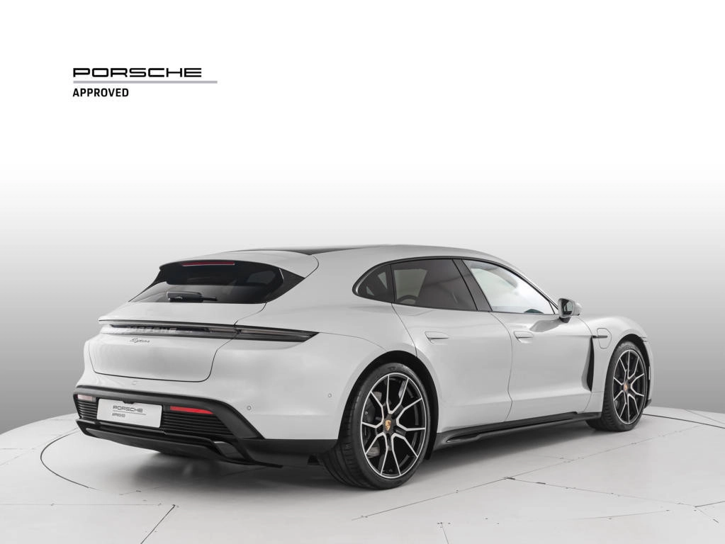 img-2 Porsche Taycan Porsche N1245637