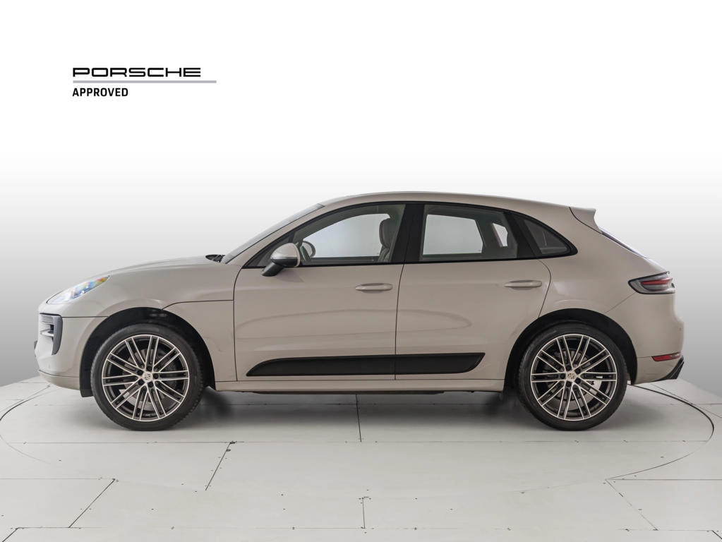 img-1 Porsche Macan Porsche U1282159