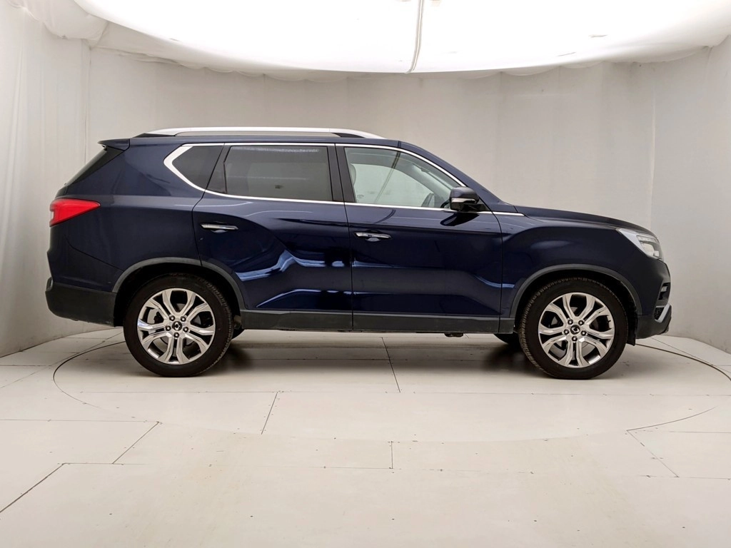 img-2 Ssangyong Rexton Ssangyong U1282784