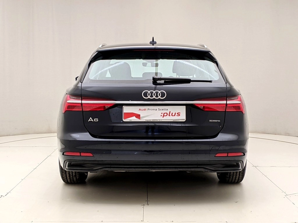 img-4 Audi A6 Audi U1282608