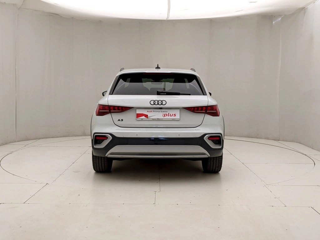 img-4 Audi A3 Audi N1245131