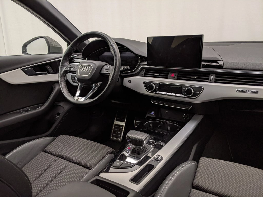 img-2 Audi A4 Audi U1281349