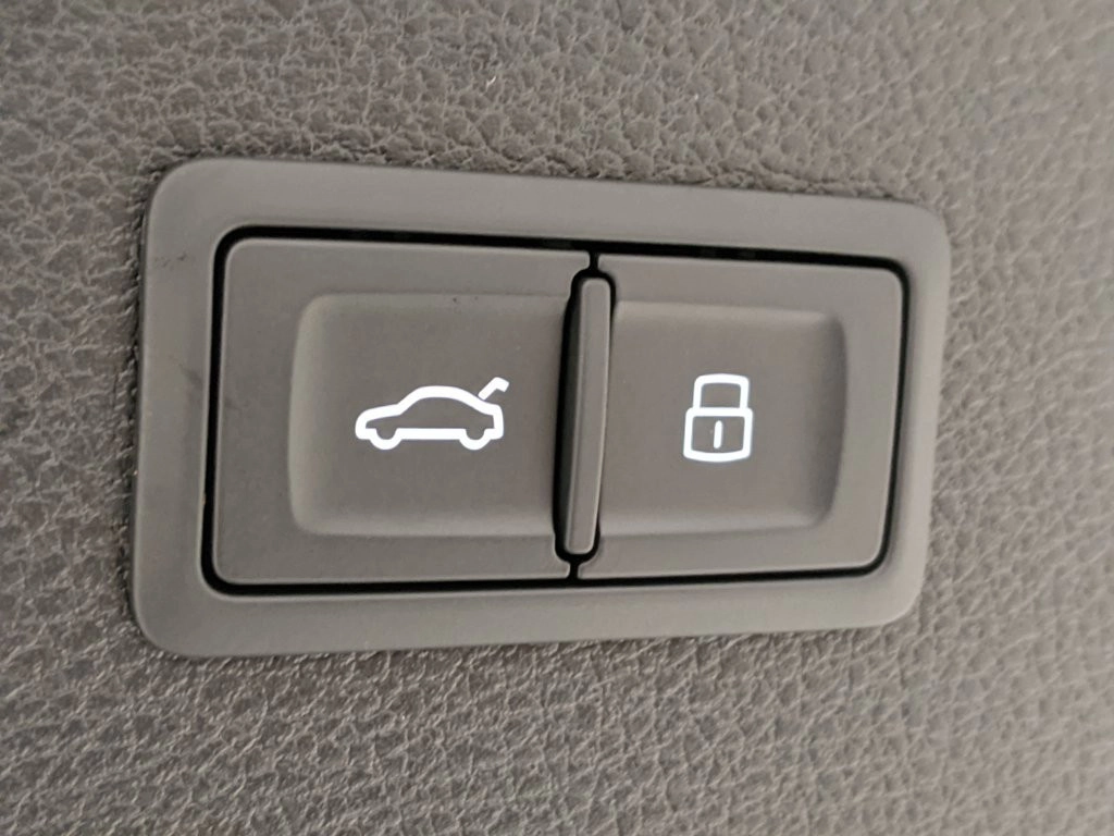 img-4 Audi Q5 Audi N1241825