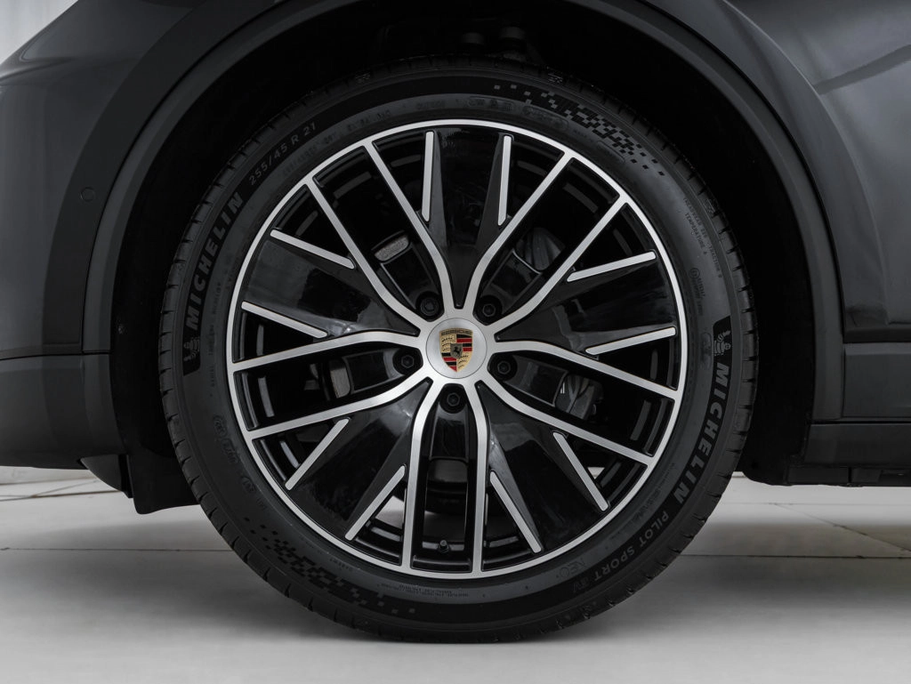 img-4 Porsche MACAN Porsche N1246207