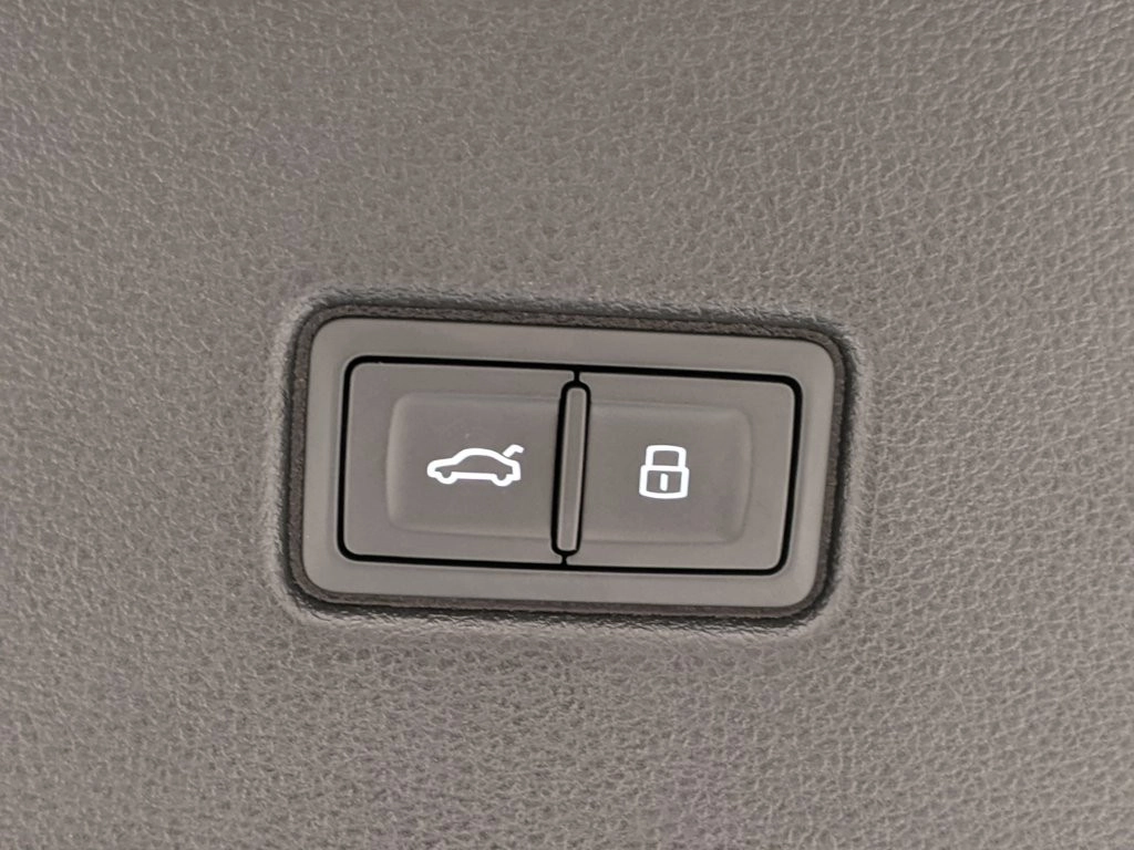 img-4 Audi Q5 Audi N1242272