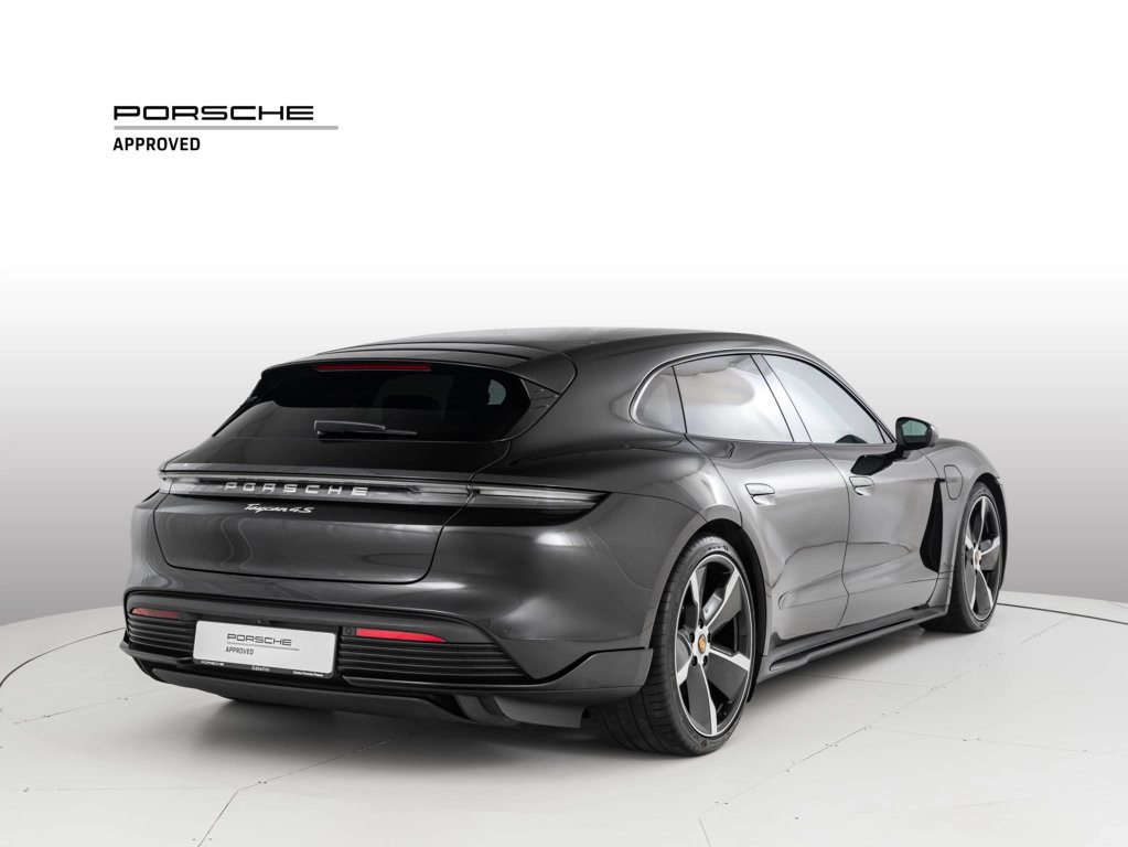 img-2 Porsche Taycan Porsche N1243467