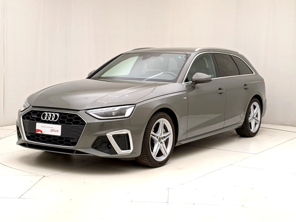 img-0 Audi A4 Audi U1281349