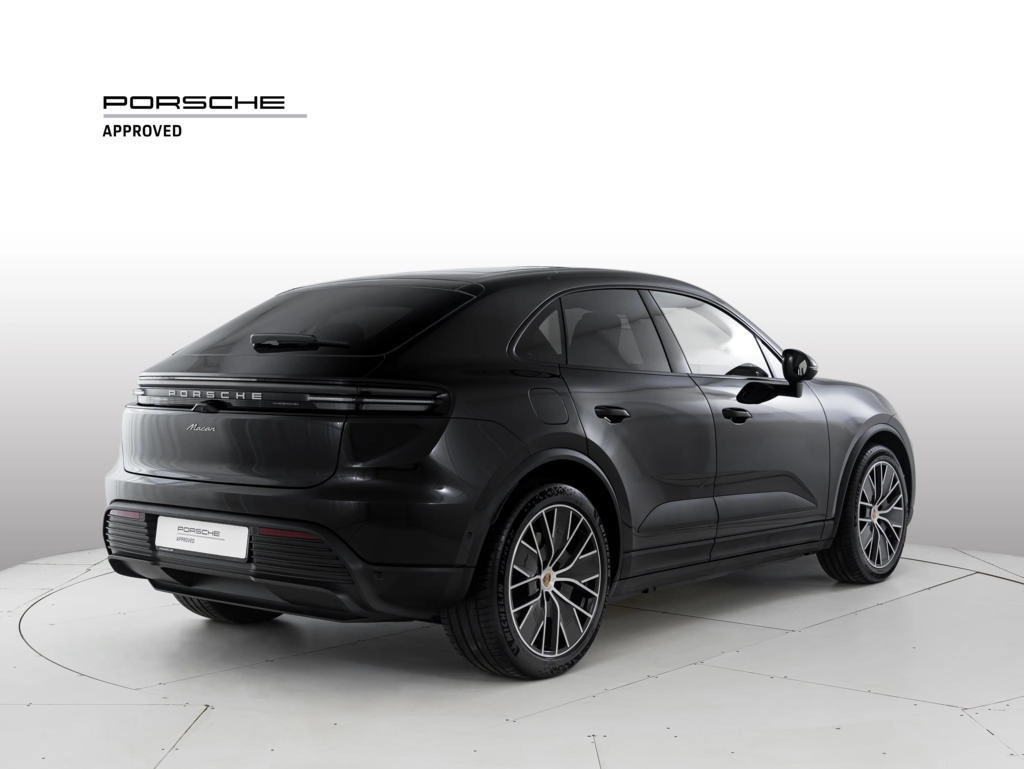 img-2 Porsche MACAN Porsche N1246207