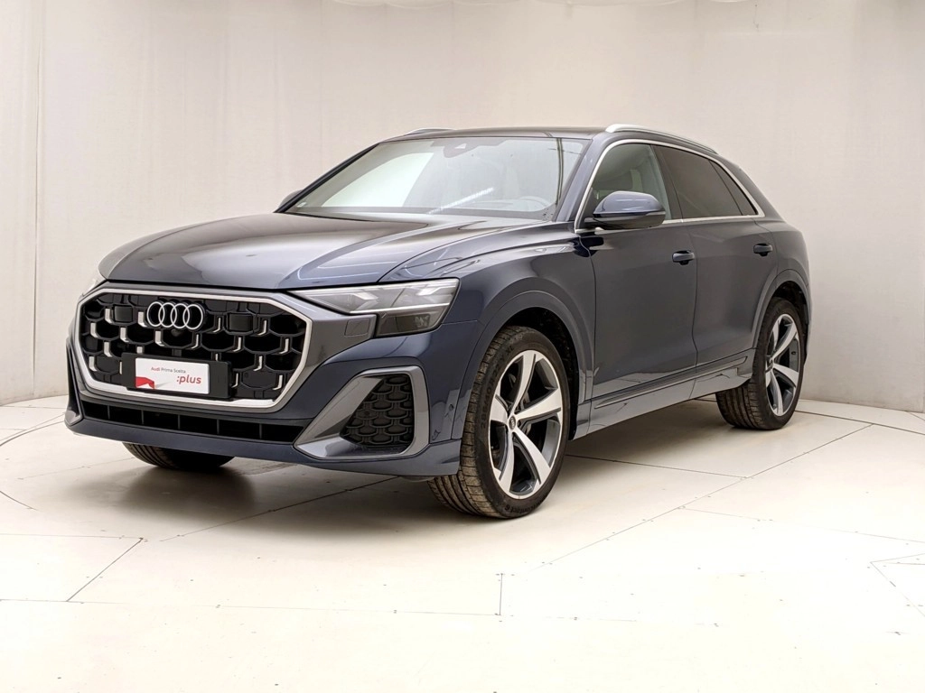 img-0 Audi Q8 Audi U1283240