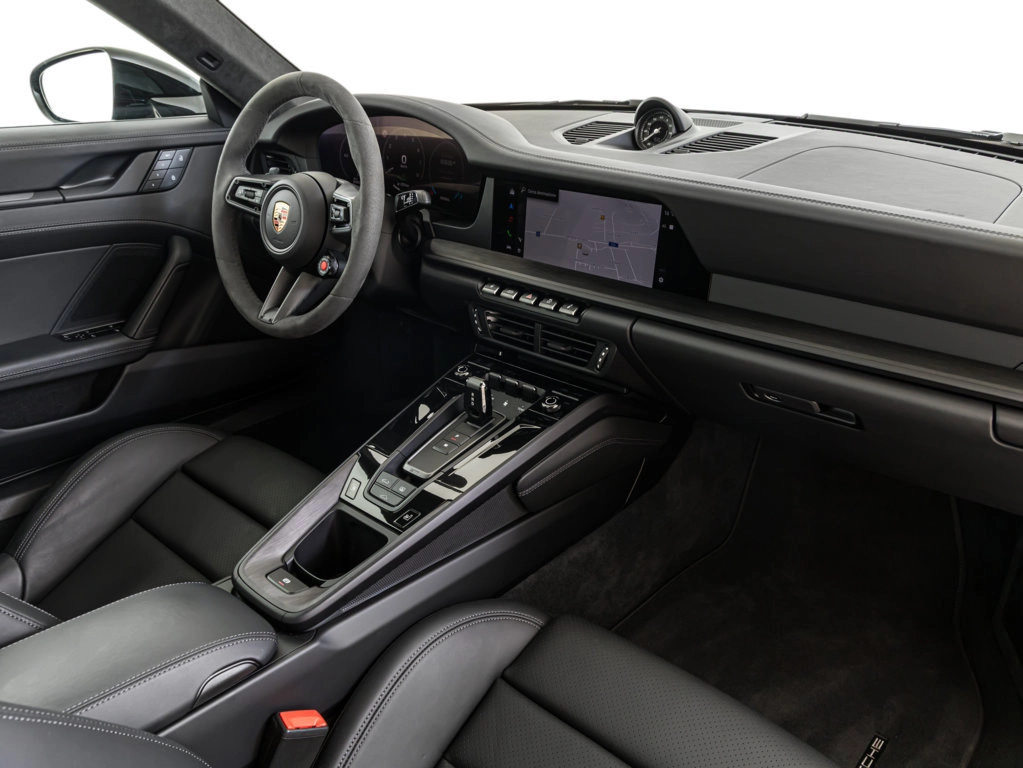 img-3 Porsche 911 Porsche U1283098