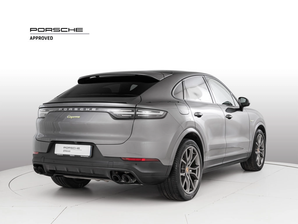 img-2 Porsche Cayenne Porsche U1278932