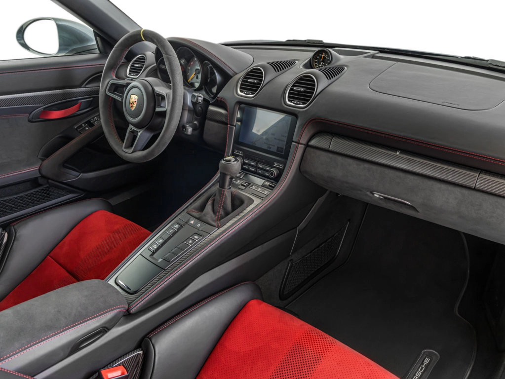 img-3 Porsche 718 Porsche U1283115