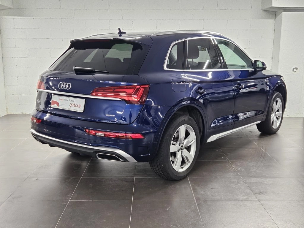img-3 Audi Q5 Audi U1280167
