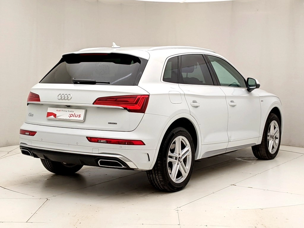 img-1 Audi Q5 Audi U1281598