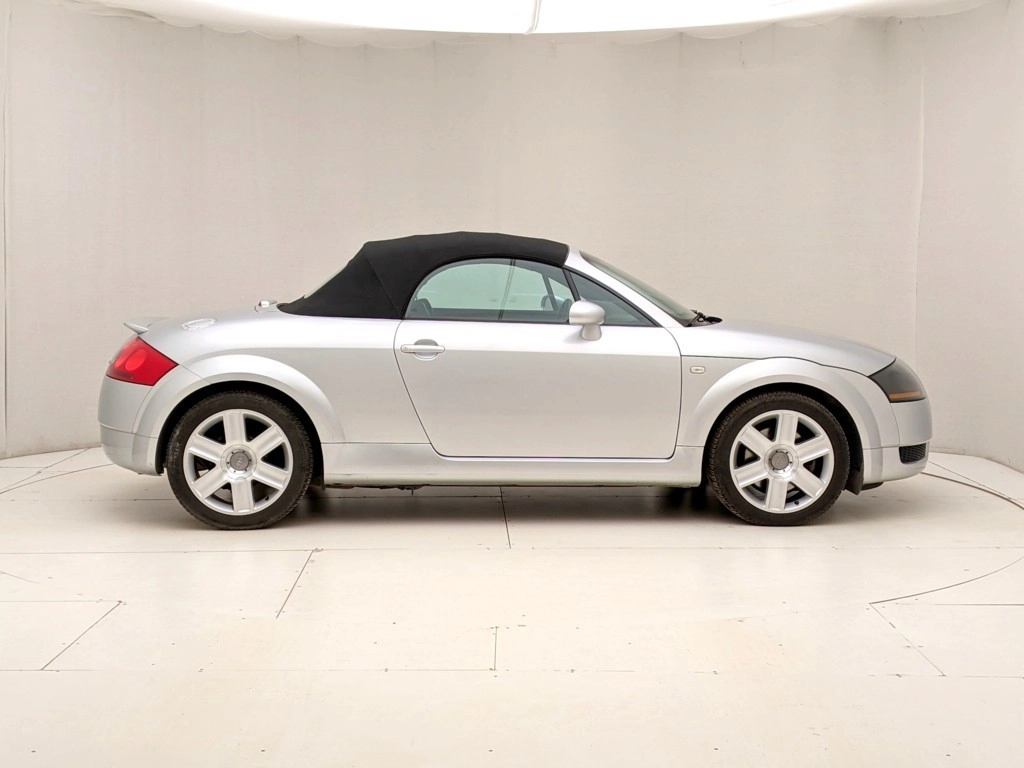 img-2 Audi TT Audi U1283016
