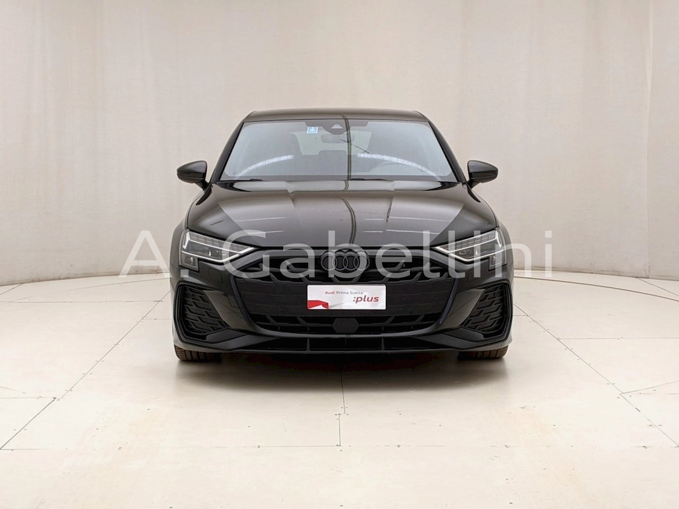 img-1 Audi Audi Audi U1283481