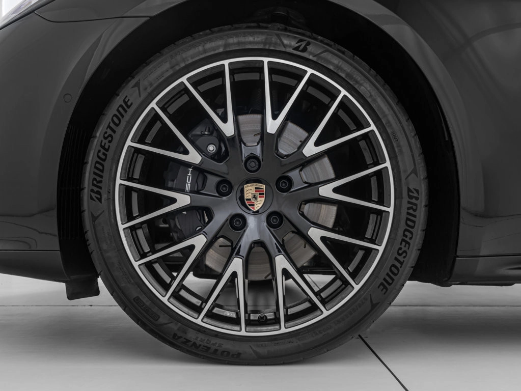 img-4 Porsche PANAMERA Porsche N1247878