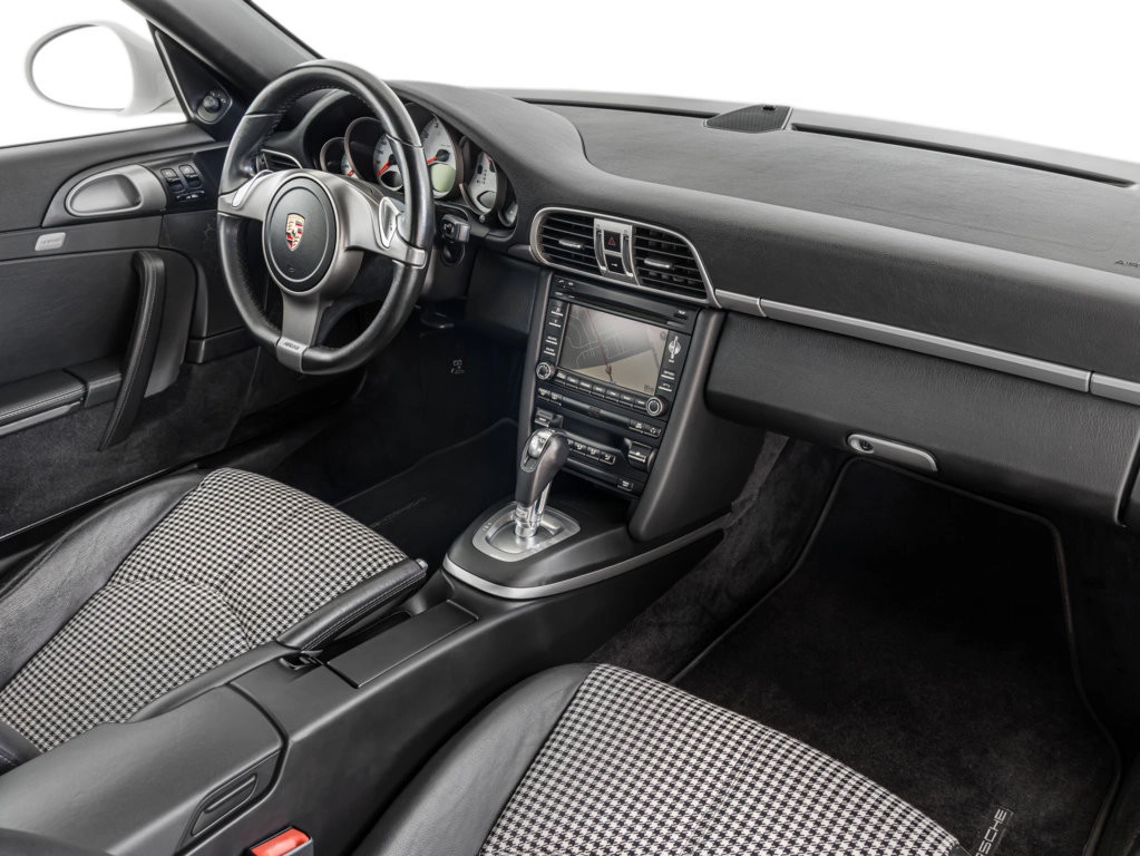 img-3 Porsche 911 Porsche U1282939