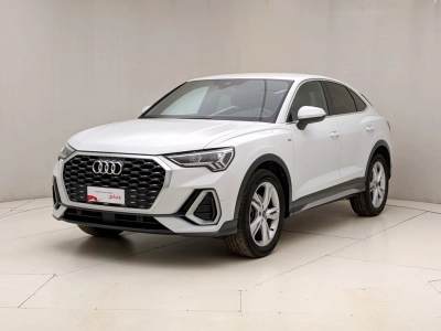 Audi Q3 - U1283134 