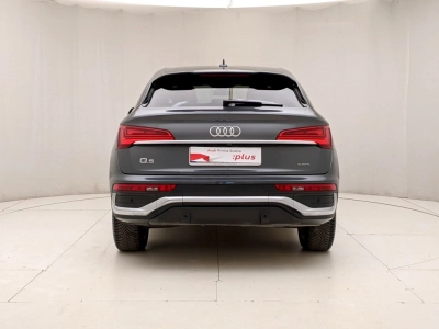 Audi Q5 - U1282879 