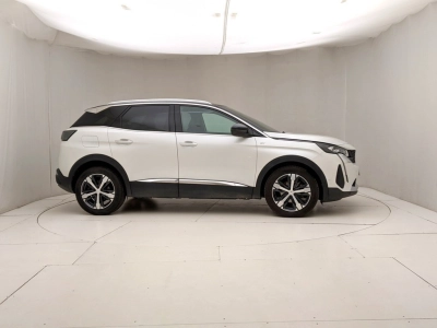 Peugeot 3008 - U1282989 