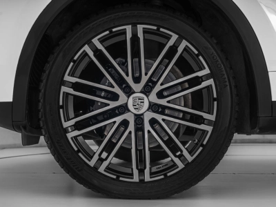 Porsche Cayenne - U1282846 