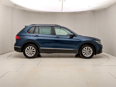 Volkswagen Tiguan - U1283511 