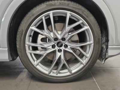 Audi e-tron - U1282347 