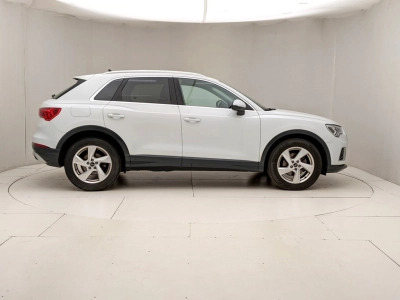 Audi Q3 - U1282682 