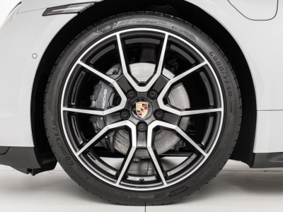 Porsche Taycan - N1245637 