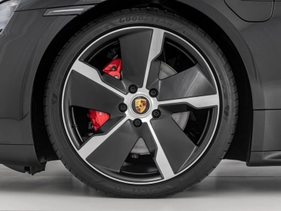 Porsche Taycan - N1243467 